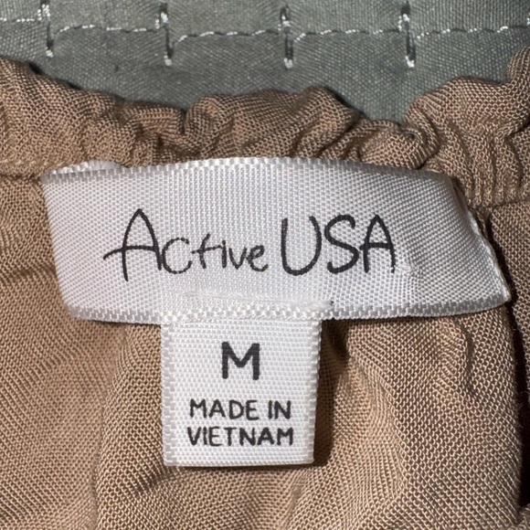 Active USA Tan Sleeveless/adjustable strap Romper. Size M NWT - Picture 13 of 15